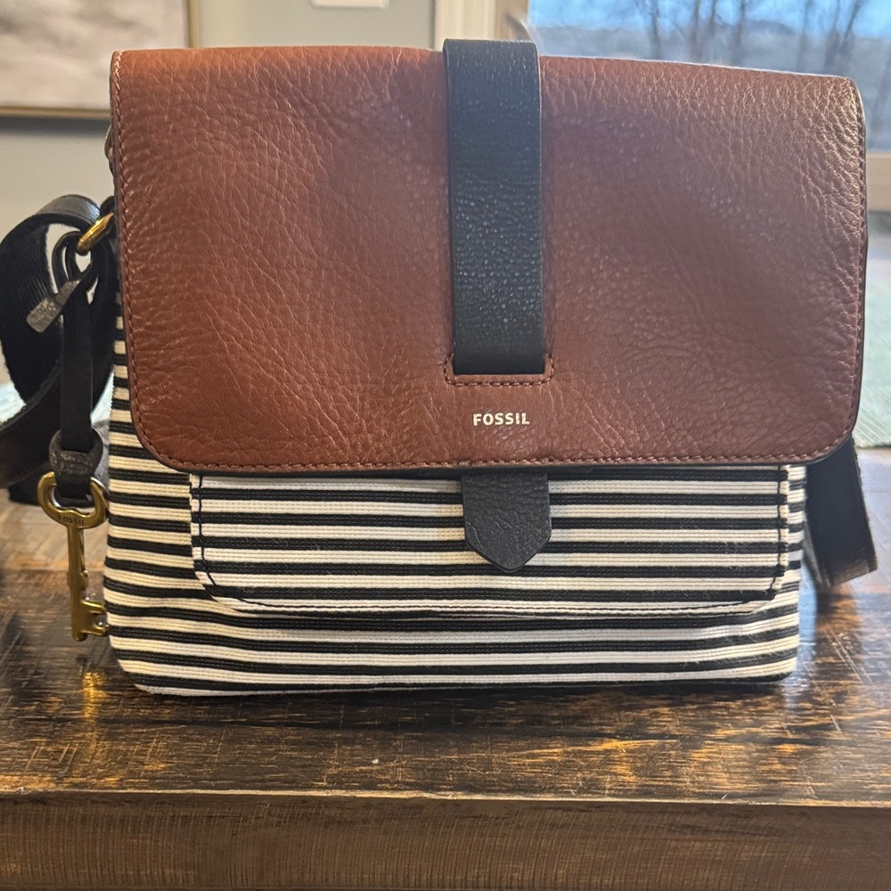 Fossil Brown Leather Flap Messenger Bag with Stripes